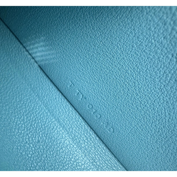 Authentic HERMES Blue Leather Mini Pouch W/ Unbranded Chain and Insert - Picture 5 of 8